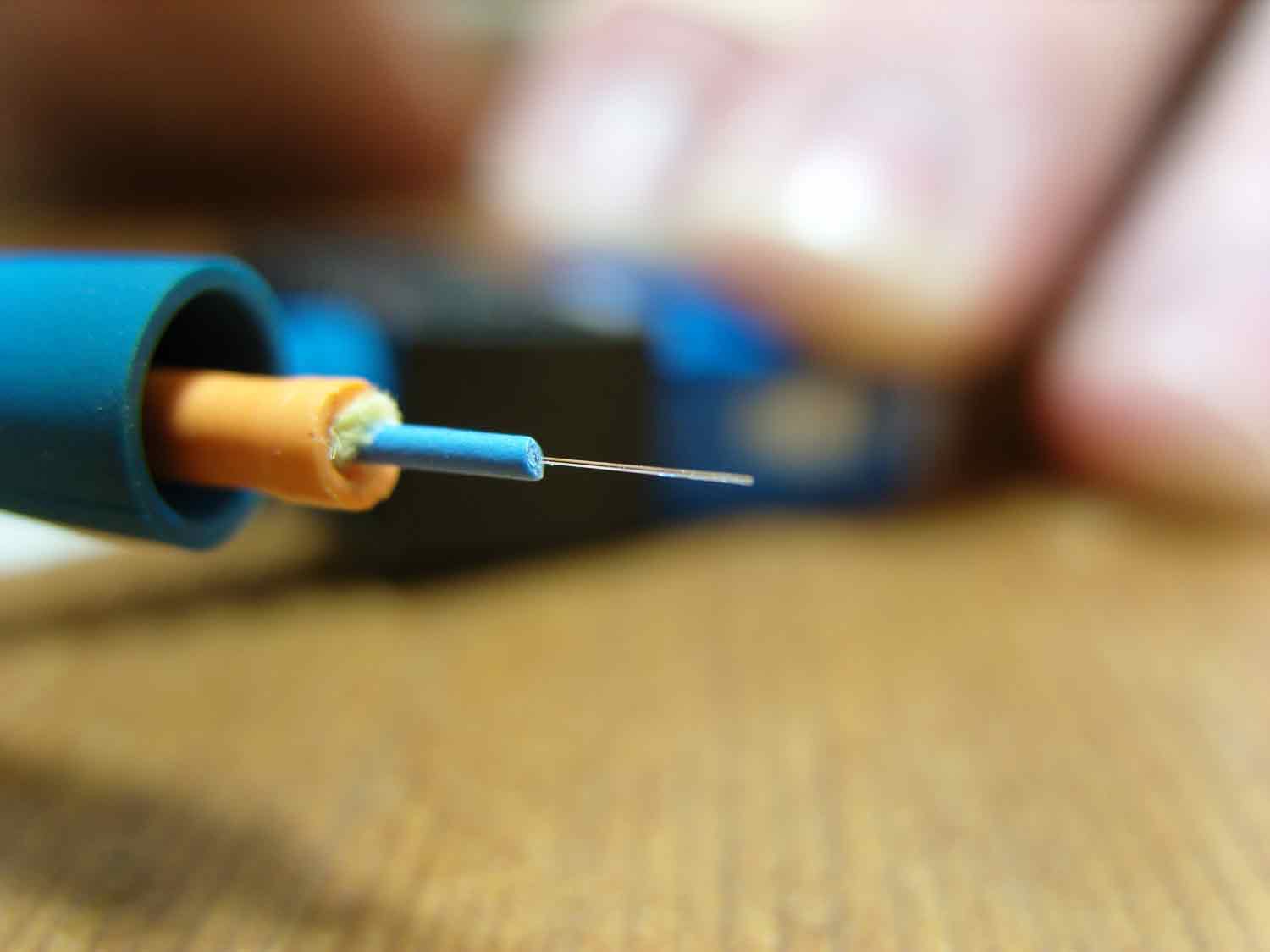 فیبر نوری چند حالته Multi-Mode Fiber